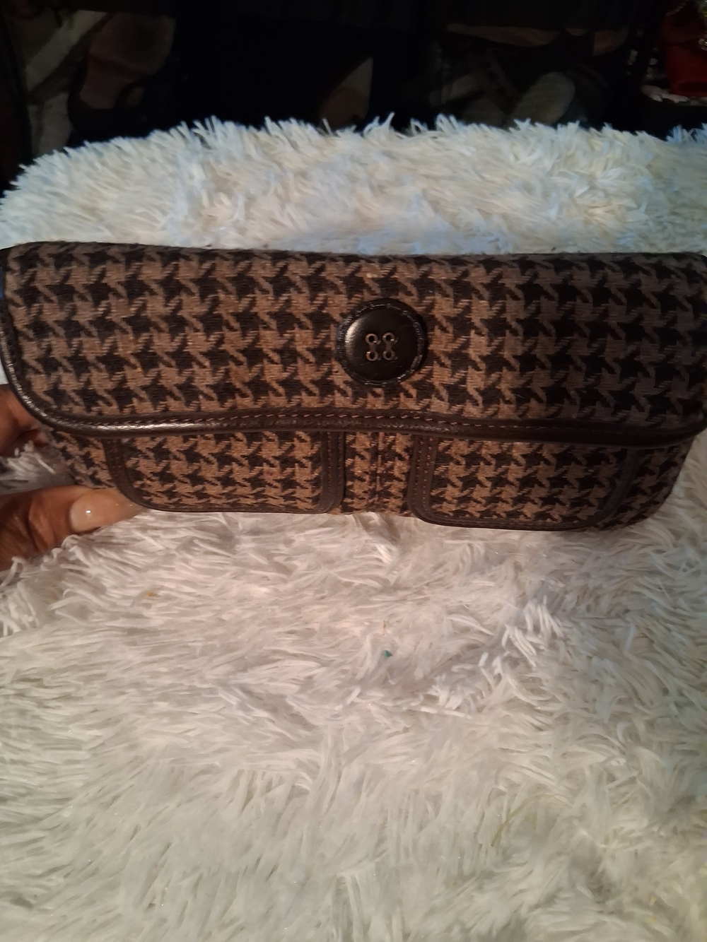 Liz Claiborne Brown Houndstooth Clutch Rare Find Vintage